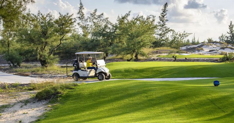 Thuê xe từ Huế đi sân golf FLC Quảng Bình giá rẻ